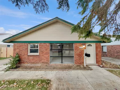 18031 Hamann St, Riverview, MI 48193