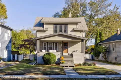 122 Euclid Ave, Royal Oak, MI 48067