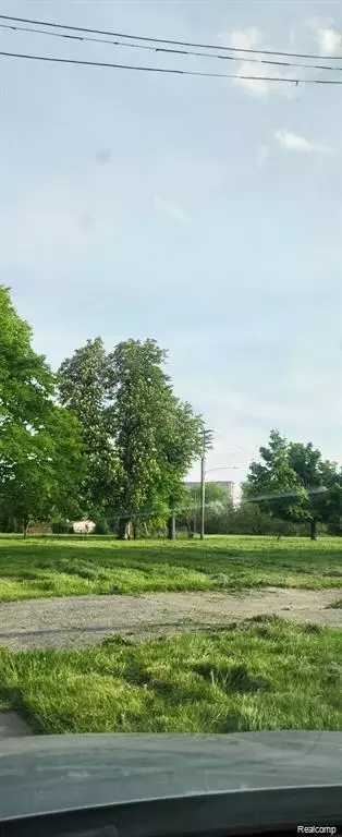 2960 Vermont St, Detroit, MI 48216