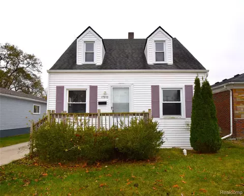 17840 Martin Rd, Roseville, MI 48066