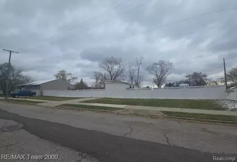 4511 9th St, Ecorse, MI 48229