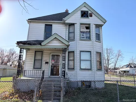 5239 Crane St, Detroit, MI 48213