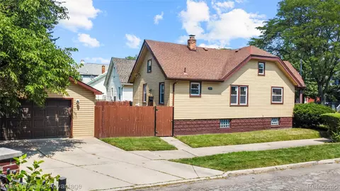 Other - 1449 Wayburn St, Grosse Pointe Park, MI 48230 photo 6 of 6