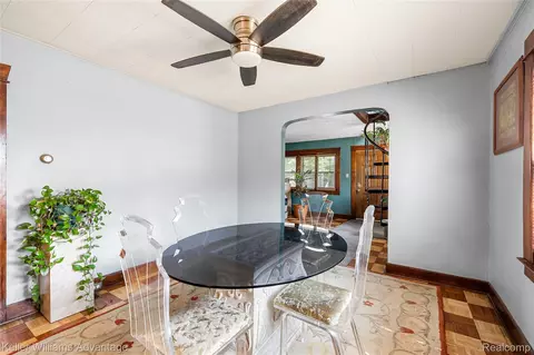 Dining - 1449 Wayburn St, Grosse Pointe Park, MI 48230 photo 1 of 2