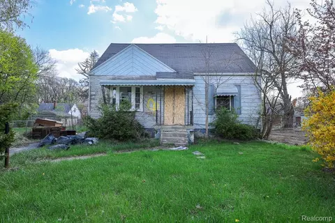 3422 Race St, Flint, MI 48504