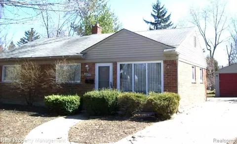 28426 Sutherland St, Southfield, MI 48076