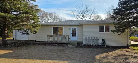 9077 W M 21, Ovid, MI 48866