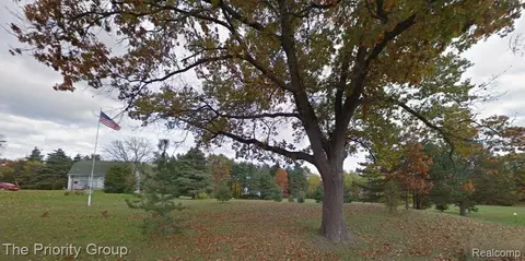 2500 Judah Rd, Orion, MI 48359