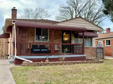 4436 Gertrude St, Dearborn Heights, MI 48125