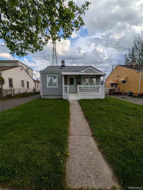 305 S Boulevard Blvd W, Pontiac, MI 48341