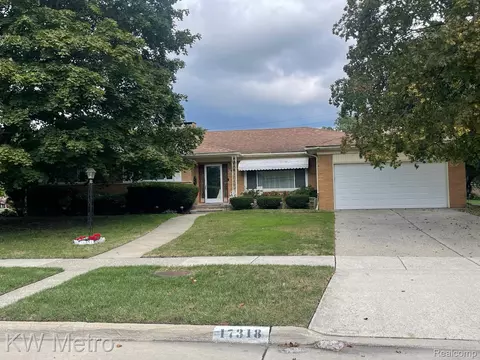17318 Westover Rd, Southfield, MI 48075