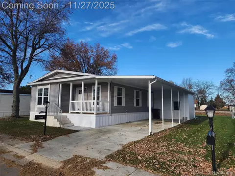 650 W Adrian St, Blissfield, MI 49228