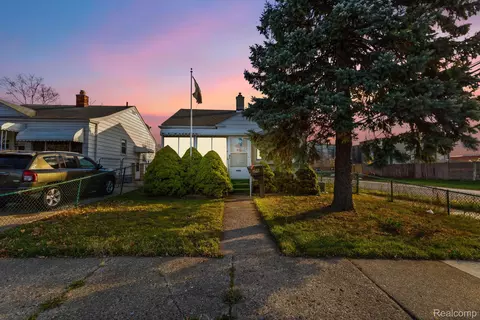 6000 Penrod St, Detroit, MI 48228