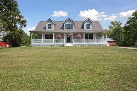 3873 Dexter Trl, Stockbridge, MI 49285
