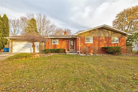 5379 Linden Rd, Swartz Creek, MI 48473