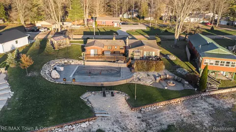 4148 Lakeside Dr, Billings, MI 48612