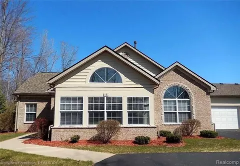 1137 Abbey Ct, Westland, MI 48185
