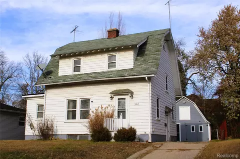 342 Voorheis St, Pontiac, MI 48341
