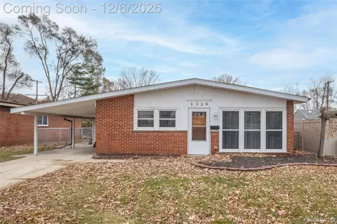 1539 Dulong Ave, Madison Heights, MI 48071
