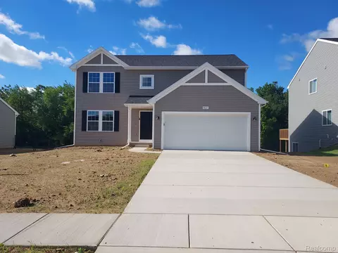 8127 Moonlight Creek Ln, Handy, MI 48836
