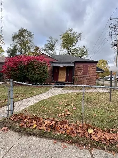 19971 Patton St, Detroit, MI 48219