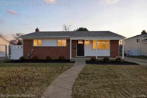 34020 Dequindre Rd, Sterling Heights, MI 48310