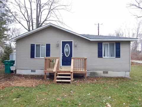 7385 Southwood Rd, Worth, MI 48450