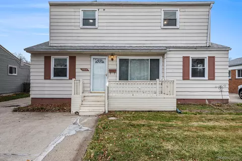23020 Avon St, Saint Clair Shores, MI 48082