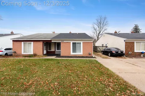 4223 Venoy Rd, Wayne, MI 48184