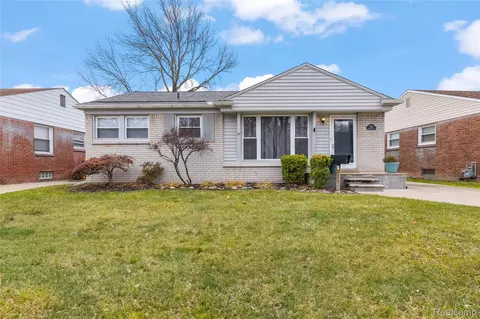 1761 Winchester Ave, Lincoln Park, MI 48146