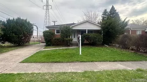 16207 Cleophus Ave, Allen Park, MI 48101