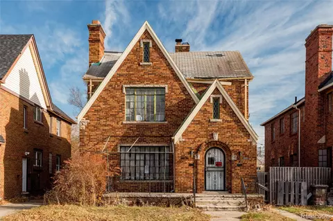 16766 Greenlawn St, Detroit, MI 48221