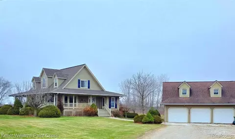 65085 Gramer Rd, Lenox, MI 48050