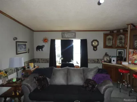 Living - 231 Briarwood, Monroe, MI 48161 photo 1 of 1