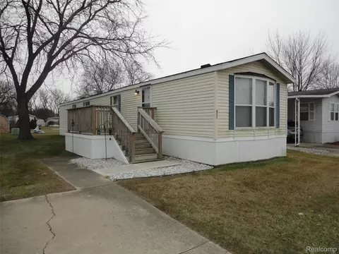 415 Midlands, Bedford, MI 48182