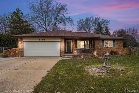 8401 Bellechasse Dr, Davison, MI 48423