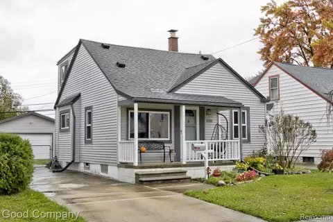 6789 Ziegler St, Taylor, MI 48180