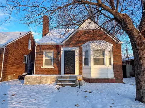 19134 Montrose St, Detroit, MI 48235