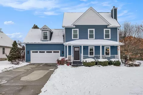 6414 Stonehearth Pass, Grand Blanc, MI 48439