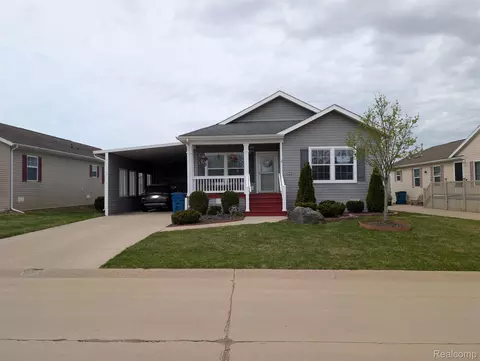 16106 Landcaster Way, Holly, MI 48442