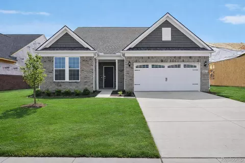 49877 Kent Ct, Canton, MI 48188