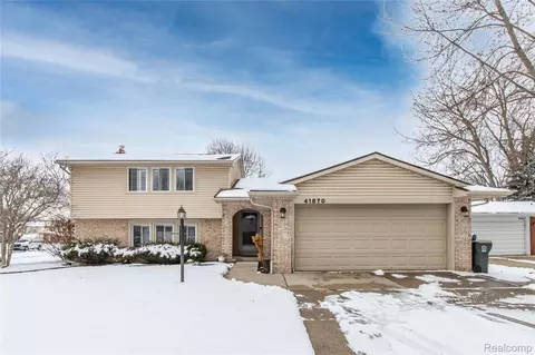 41870 Winter Ct, Canton, MI 48187