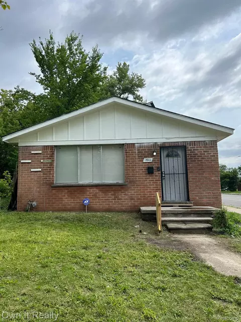 13900 Sussex St, Detroit, MI 48227