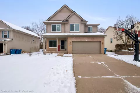 8525 Barrington Dr, Ypsilanti, MI 48198