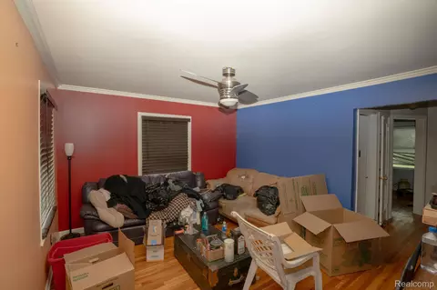 Living - 23011 Normandy Ave, Eastpointe, MI 48021 photo 3 of 3
