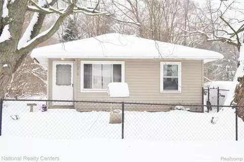 239 Pawnee St, Battle Creek, MI 49014