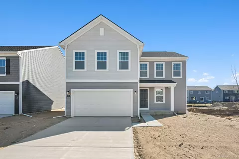 372 Edge Brook Dr, Holly, MI 48442
