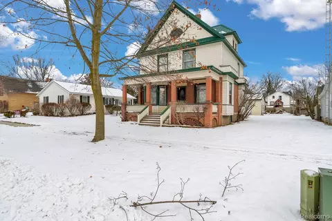 128 Anderson Ave, Croswell, MI 48422