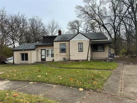 1909 Justine St, Inkster, MI 48141