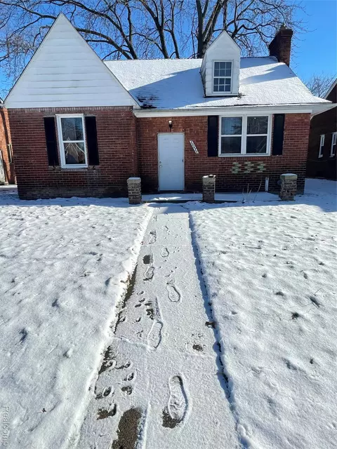 10670 Nottingham Rd, Detroit, MI 48224